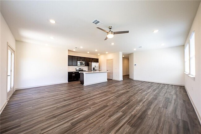 Photo - 13708 Lubeck Dr