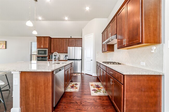 Photo - 10419 Talitha Trl