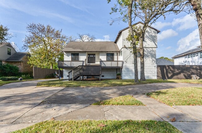 Building Photo - 4718 N Braeswood Blvd Rental