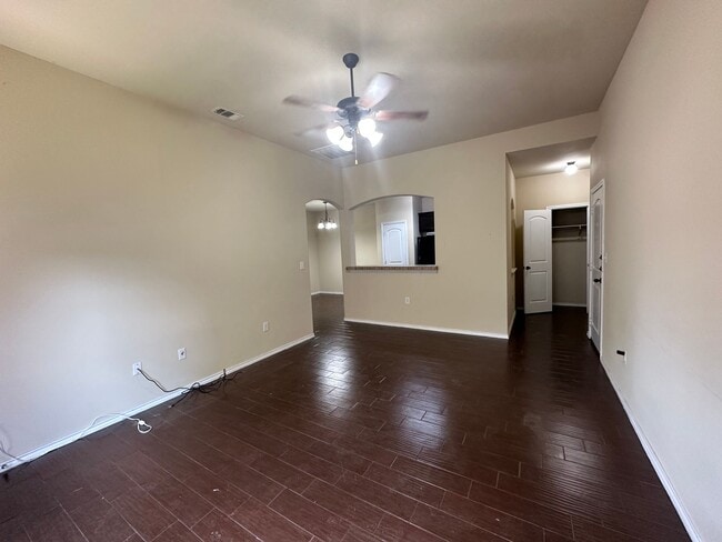 Photo - 304 Rosalie Dr