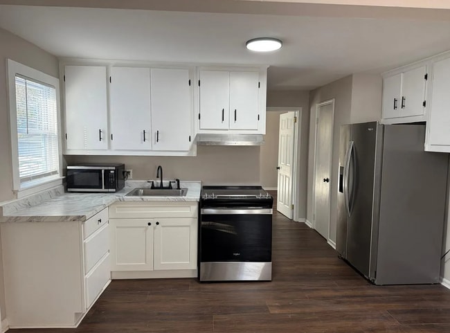 Photo - 20 Burgess Ave