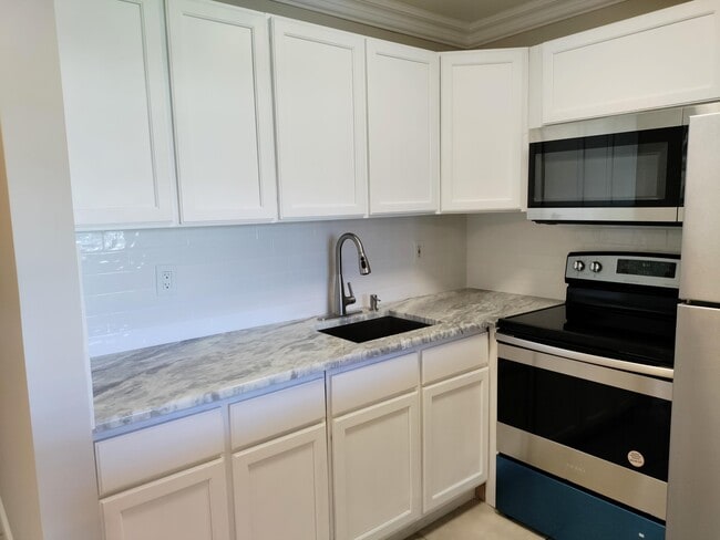 Photo - 740 Horizon W Unidad 106