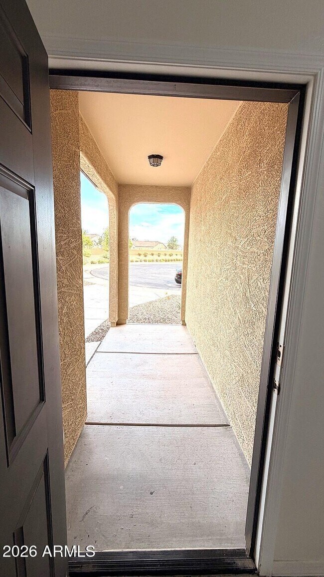 301 S Soledad Ln