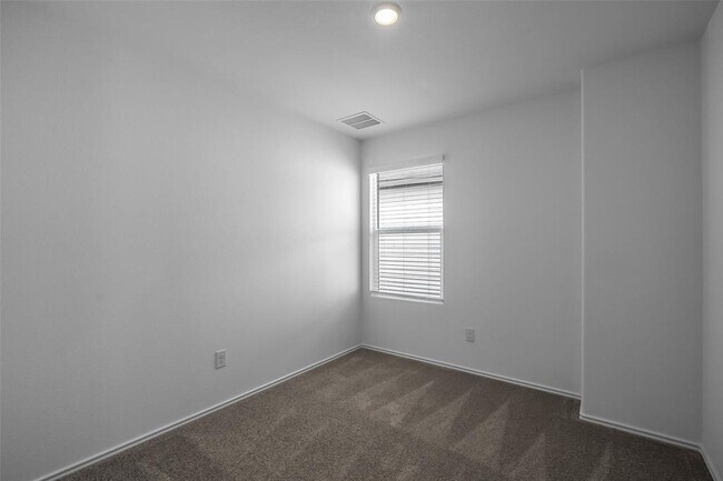 Photo - 50 Trinity Cir