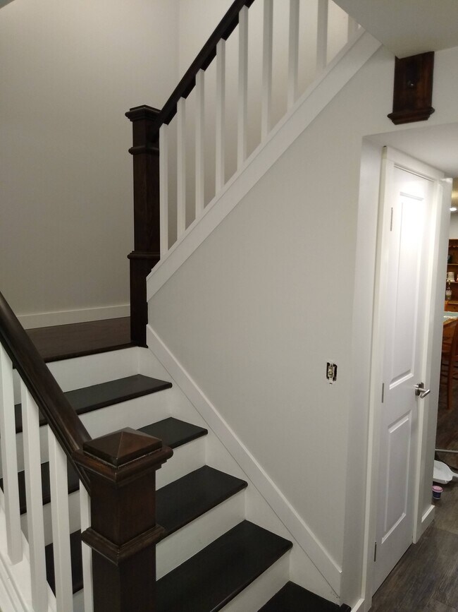 3905 Almira Dr Rental House Rental in Bremerton, WA