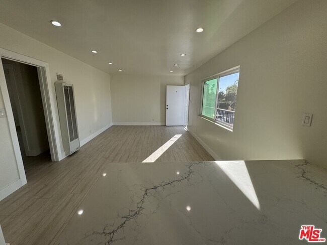 Photo - 1963 17th St Unit 5