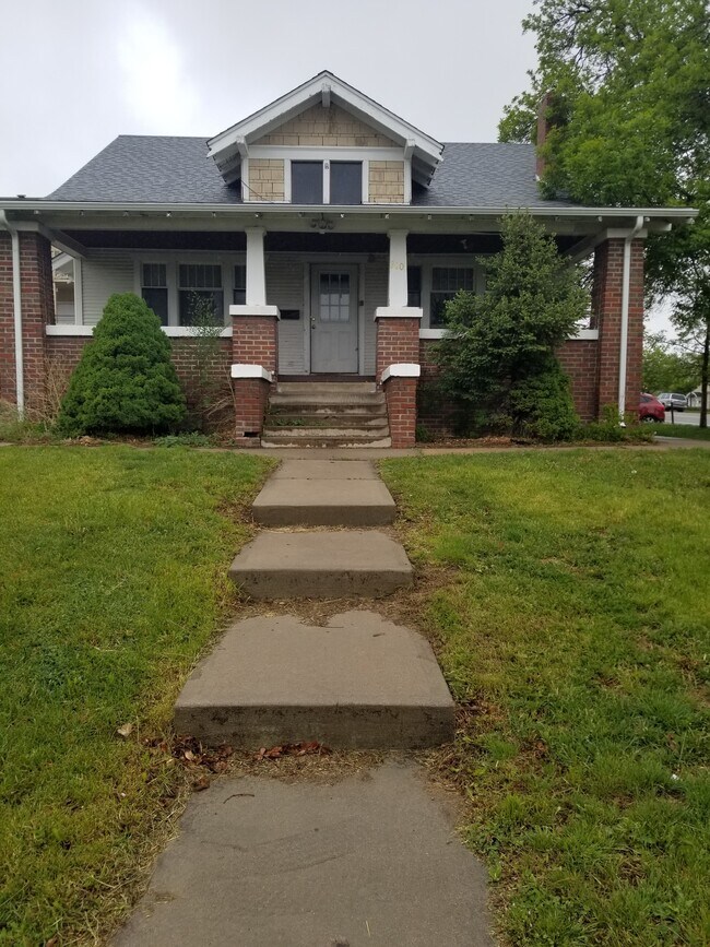 2001 9th Ave Apartments Houses for Rent Greeley, CO