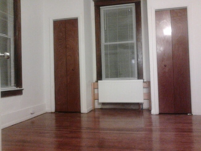 Photo - 130 College Pl Unit 1