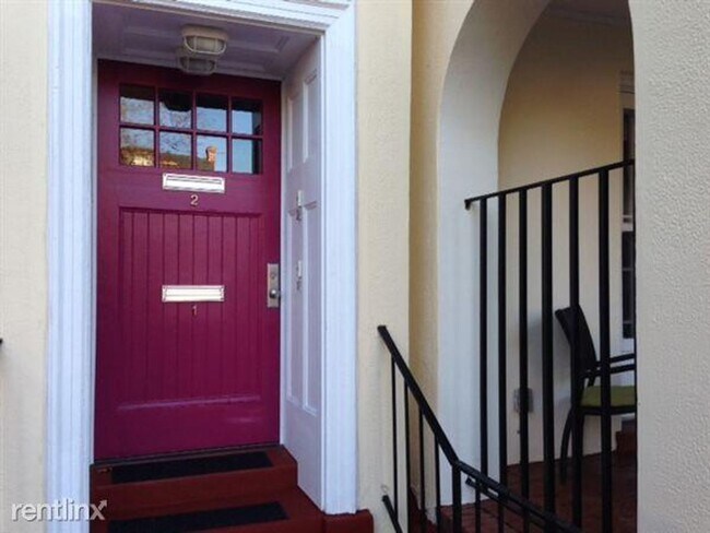 Photo - 139 S Colonial Avenue Unit 139 S Colonial Ave. #2