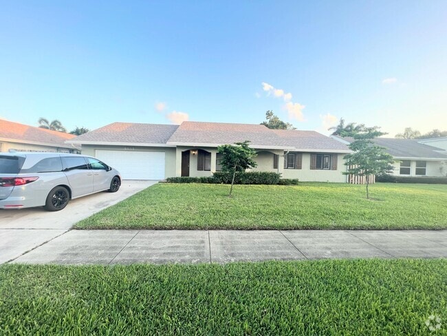Building Photo - 4834 Willow Dr Rental