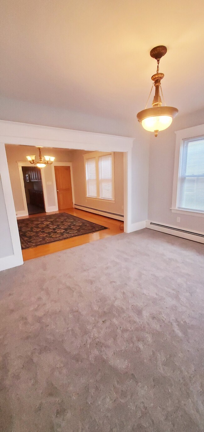 Photo - 398 Bedford St Unit 1