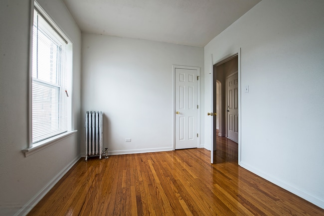 Photo - 8155 S Ingleside