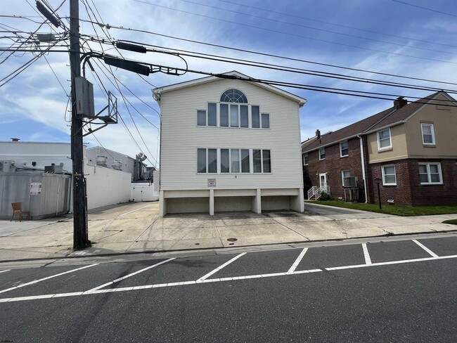 Photo - 6 N Adams Ave Condo Unit 1