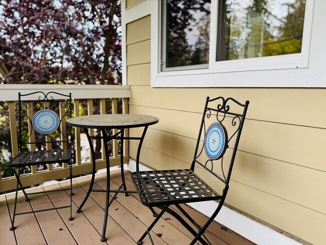 Photo - 3 Bed, 2.5 Bath PLUS Bonus Room