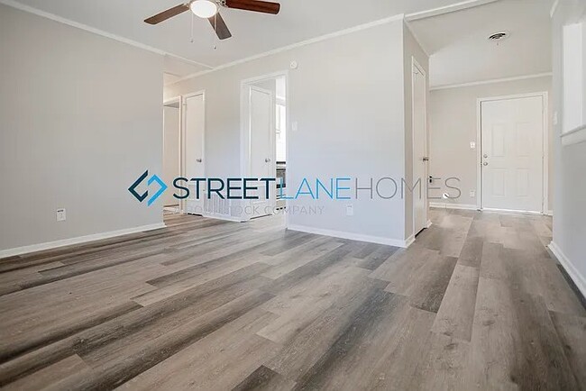 Photo - 4202 Snellings Dr