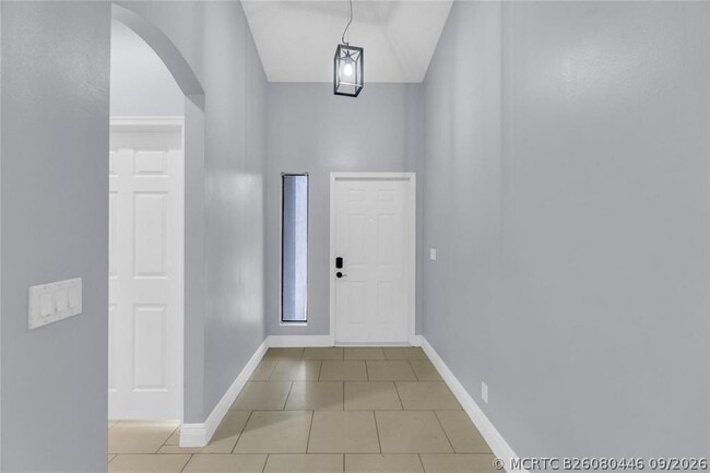 3003 La Mirage Dr