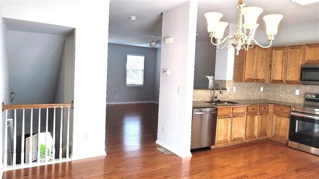 Photo - 2020 Meadow Peak Rd