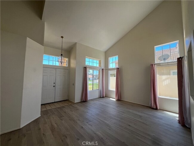 Photo - 9251 Middlefield Dr