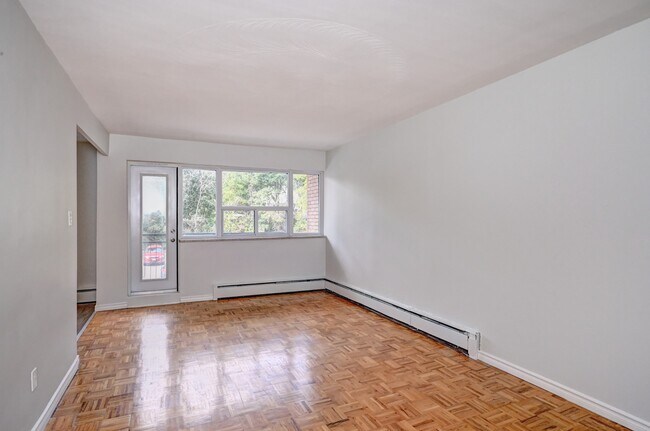 Photo - Dolph Street Apartments