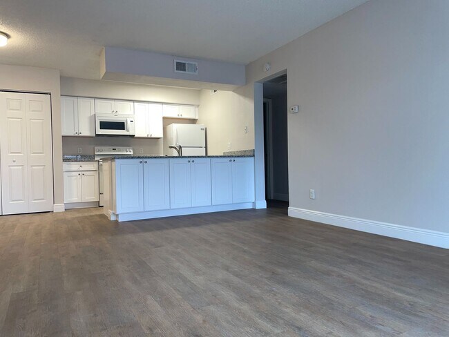 Photo - Mystic Gardens 5329-2905 Apartment Unit Mystic Gardens 5329-2905