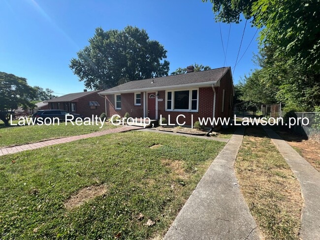 Photo - Three Bedroom Home - Convenient Location!