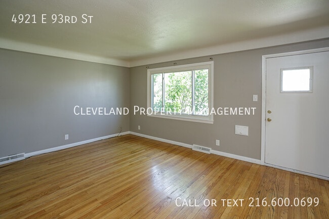 Photo - 4921 E 93rd St