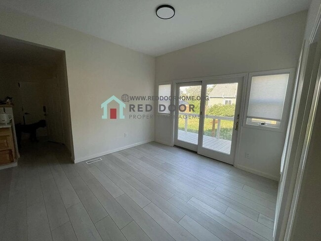Photo - Beautifully Remodeled 3 Bed, 2 Bath Home – Pet Friendly!