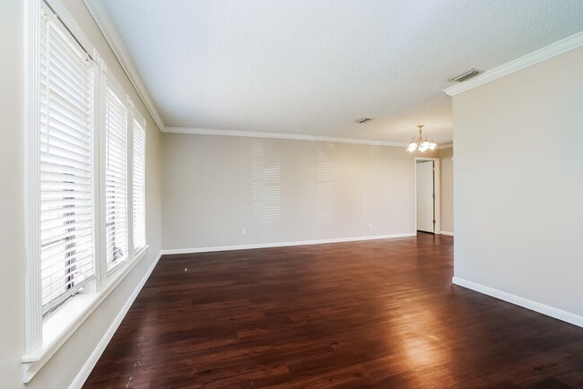 Photo - 413 SE 29th St