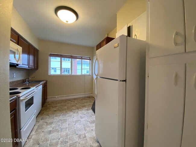 Photo - 500 S Beach St