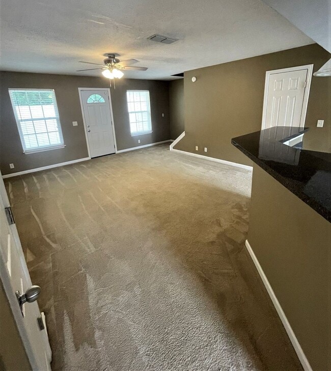 Photo - 3 Bedroom Townhome in Barfield Commons