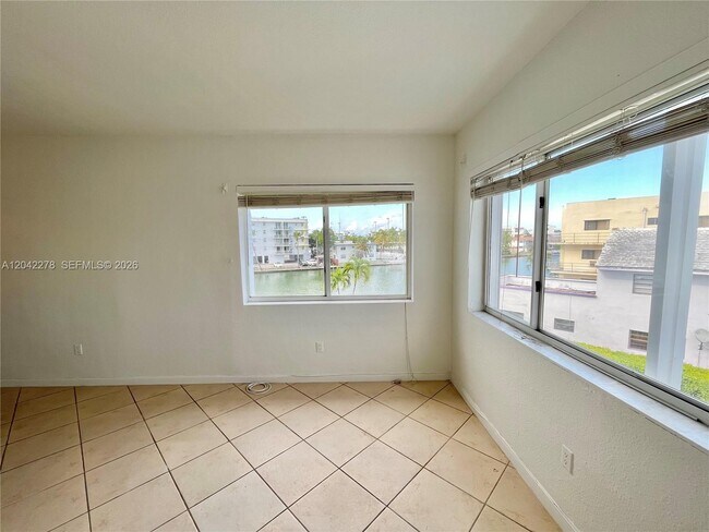 1185 Marseille Dr Unidad 309
