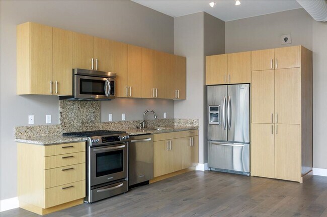 Photo - 1 Bedroom, 1 Bath Condo in the Heart of Do...