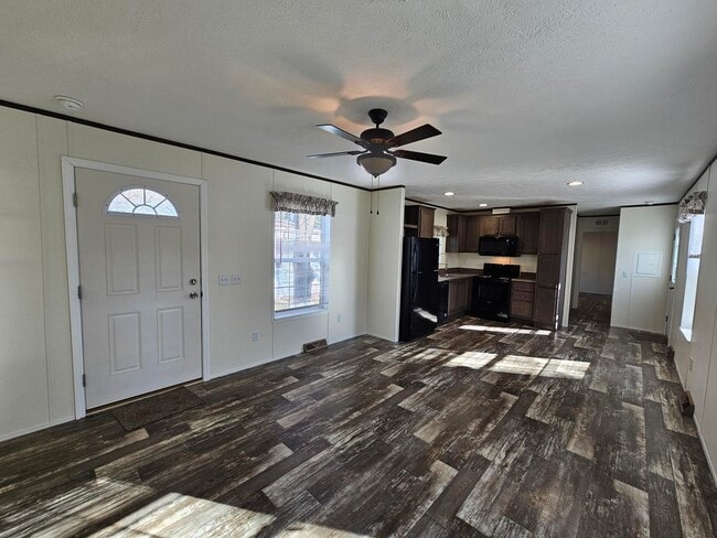 Photo - 244 Blossom Ln