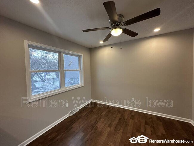 Photo - 4926 Madison Ave