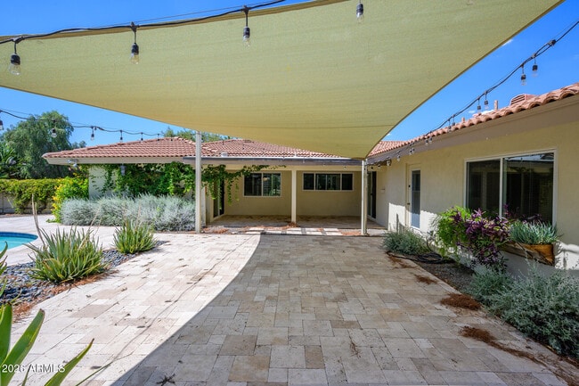8507 E San Felipe Dr