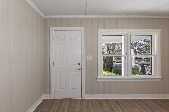 Photo - 1220 Battle St Unit 1220 B Battle St