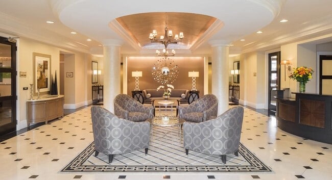 Photo - 3401 38th St NW Unit 821