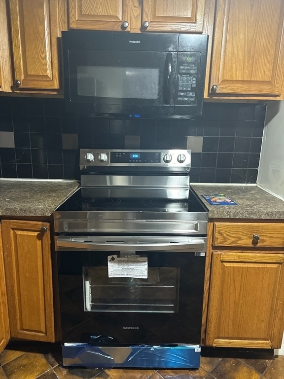 Photo - 624 Hyde Park Ave Unidad A6