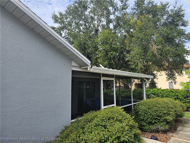 Photo - 1007 W Pleasant St