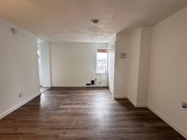 Photo - 132 Charles St Unit 1