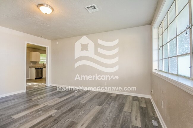 Photo - 4630 N Trenton Ave