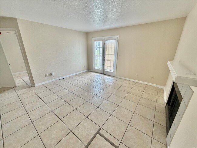 Photo - 2550 N Alafaya Trail Unit 3103