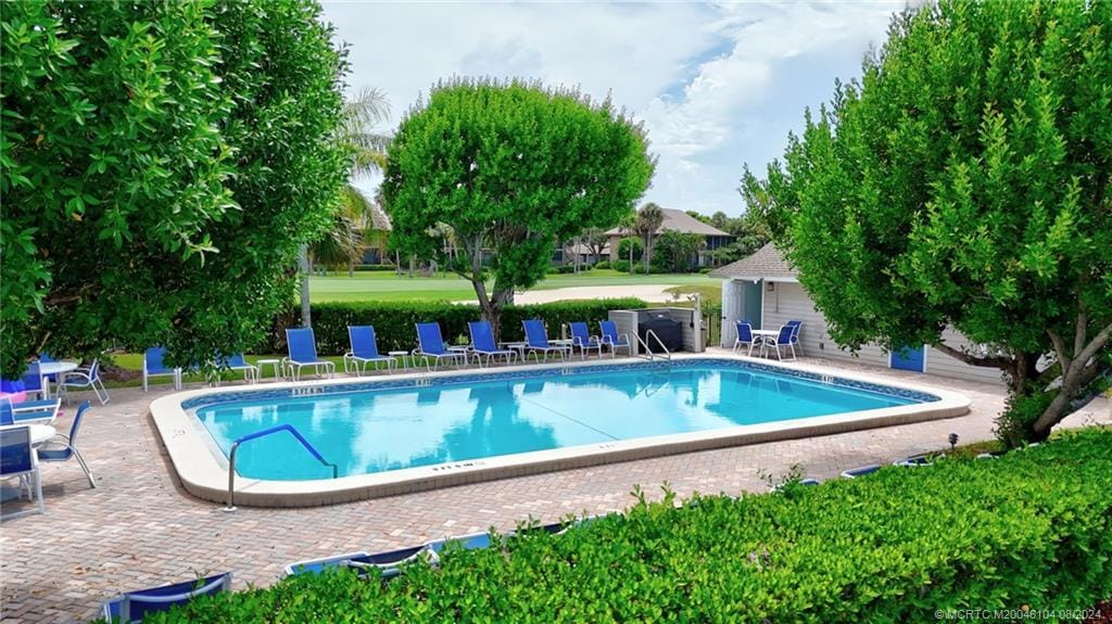 Photo - 311 Golfview Cir