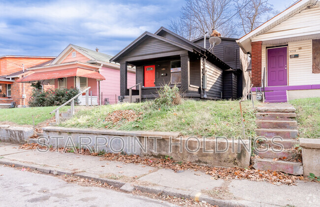 Building Photo - 1708 W Oak St Rental