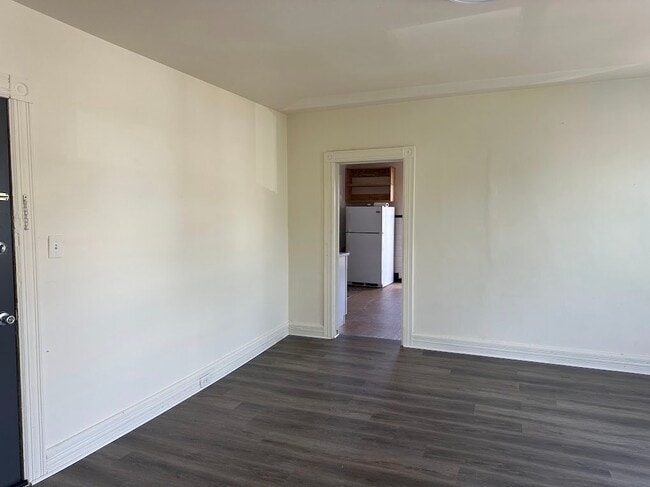323 Main St Unit 3