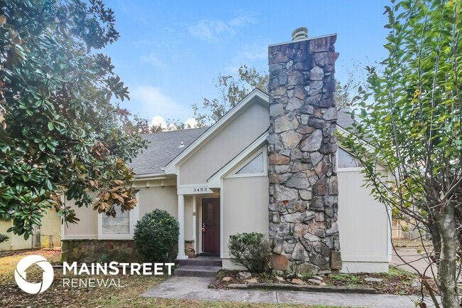 Building Photo - 3453 Cloudland Dr