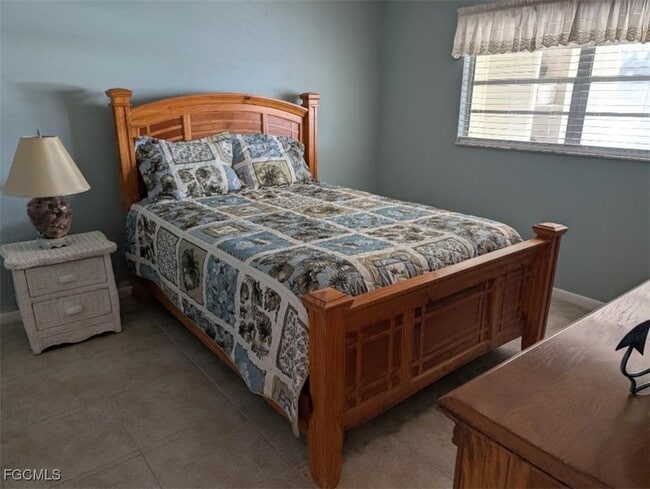 Photo - 4940 Vincennes St Unit 204