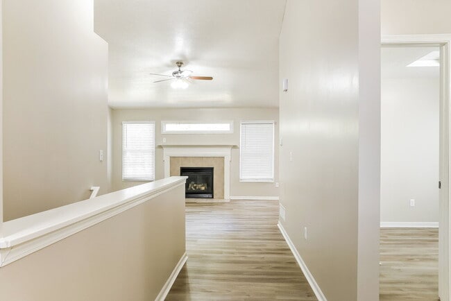 Photo - 6693 Laburnum Dr