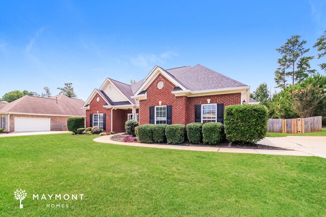 Photo - 341 Glouchester Dr