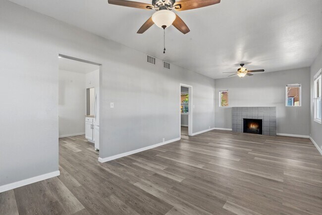 Photo - 420 E Speedway Blvd Unidad 1